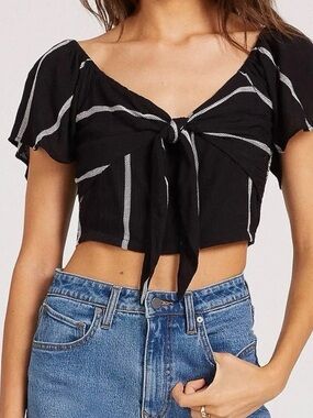 Volcom Coco Tie Chest Crop Top Black Striped Flutter Sleeve NWT Women’s Small